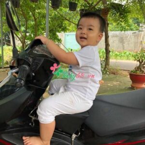 Ghế đôn Nệm 4 Có Bé Ngồi Lên