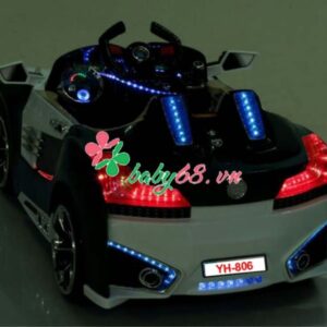 Xe Oto Dien Yh 806 Light 768x690