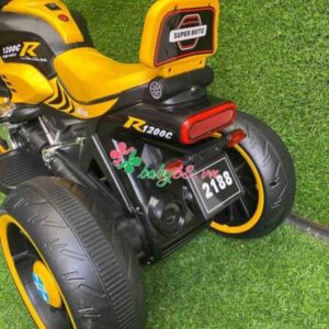 Z2372045323385 Fae7bcc69c035a8dae92b2eecd2c7841