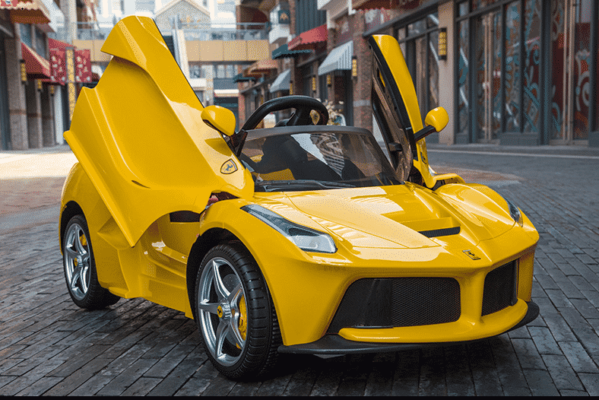 Xe ô Tô điện Trẻ Em Laferrari F01 Màu Vàng9