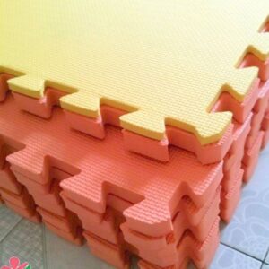 0020603 Tham Xop Mem Cho Be Mieng Roi 60cm X 60cm X 2cm