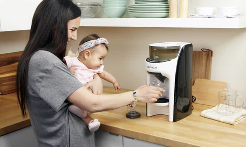 Máy pha sữa Baby Brezza Formula Pro Advanced thế hệ thứ 2