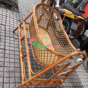 C07a8571399ac7c49e8b