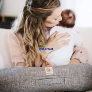 Gối Cho Bé Bú Ergobaby Pillow – Xám 1